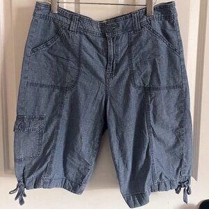 St Johns Bay lightweight cargo denim shorts Size 8